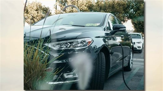 Fin des subventions pour véhicules électriques, Antoine Joubert nous explique les impacts.