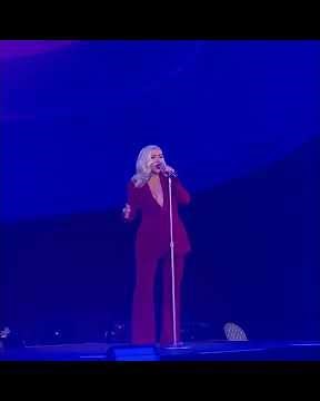 Christina Aguilera - At Last (Private Wedding in NYC) (15/Aug/21)