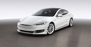 Tesla quickly fixes vulnerability exposed by hackers