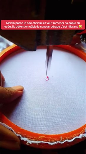 Martin passe le bac chez lui et veut ramener sa copie au lycée, ils pètent un câble le canular dérape c’est hilarant 🤣 #martin #canular #rireetchanson