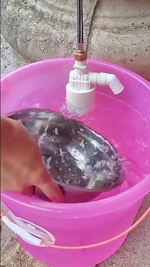 That's the Automatic Water Level Control Float Valve everyone uses!