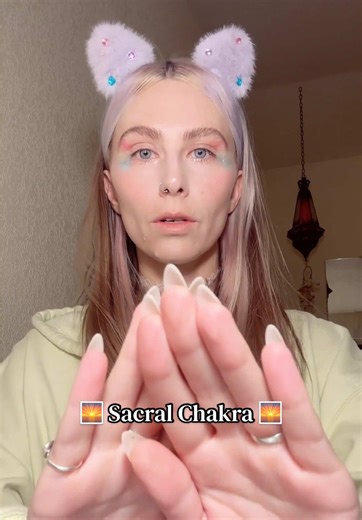 Clearing your Sacral Chakra for re-vitalization and self assertion 🧡 #reiki #reikimaster #reikimasterteacher #sacralchakra #healing