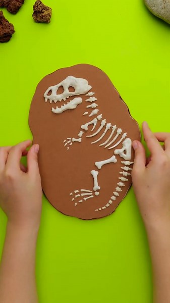 Unlocking Dino Mysteries! Fossil Fun for Curious Minds!