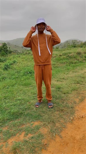 Izwa la Sizwe Mdlalose Dladla Mshunqisi #fblifestyle | Huncho Mfana KaGogo