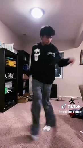 Rampage Dance Tutorial: Master the Shuffle Moves