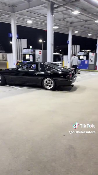 車高高すぎて空飛べそう #supra #jza70 #1jz #90s