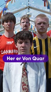 Von Quar - bandet, du ikke vidste, du manglede❤️‍🔥 Det midtjyske band består af 16 medlemmer, og de er efterhånden begyndt at indtage de danske scener og fange folks opmærksomhed med deres hooligan-rock og stormende energi🤘🤯 Vi fulgte dem en dag på Alive Festival i Thy🔥 | TV MIDTVEST
