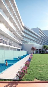 RIU Aquarelle is ready for reservations! The swim out room category is approximately us US$229 Per Person, Per Night! Send us a DM to book your stay! Send us a DM to be the first at this new resort in Jamaica! Need a Tour Package? Let us help you plan! Send us a whatsapp or call us ay 8764662614 or 9546665583 #jamaica #vacation #travel #riuaquarelle | Expressionz Travels