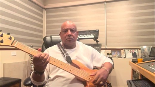 Welp! Back to “Bass-ics!” This is a groove off of my “Full Throttle” EP called “G-Funk,” featuring my dear friend @tromboneshorty! If you like, @follow me! More to come! #geraldalbright #follow #like #share I own the rights to this music! www.geraldalbright.com | Gerald Albright