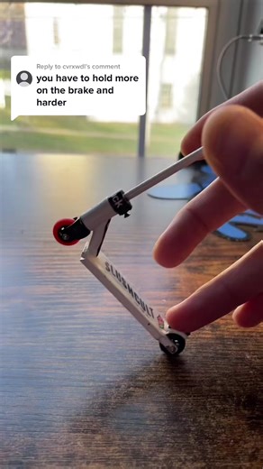 Fingerscooter Tricks and Tips for Realistic Spins