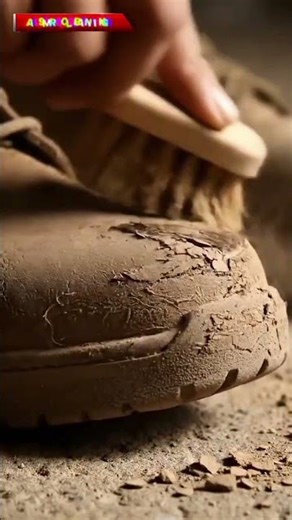 Mud-Covered Combat Boots Cleaning #cleaning #foryou #asmrsounds #usashorts