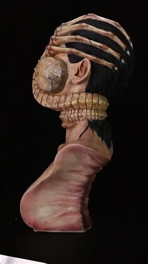 1:1 Facehugger Alien BustPainted by: DoubleGRoswell Facehugger BustYoshihiko SanoArtwork #avp #alien
