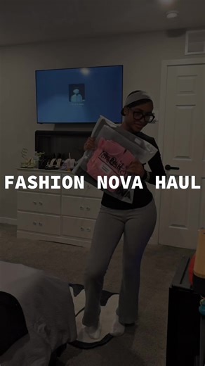 Fashion nova haul! Jeans: Sawyer Non Stretch Waistband Tab Wide Leg Jeans - Black Wash Von Dutch Keep It Cute Lounge Pant Set - Pink @Fashion Nova @Von Dutch #fyp #fashiontiktok #viral #sets #fypppppppppppppppppppp