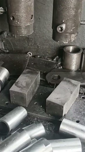 Metal Chain Clip Forming with Hydraulic System