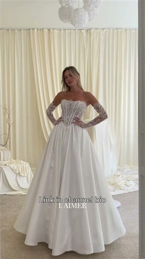 Eva Lendel : 1 or 2? 💍 #weddingdress #2026weddingtrends #bride