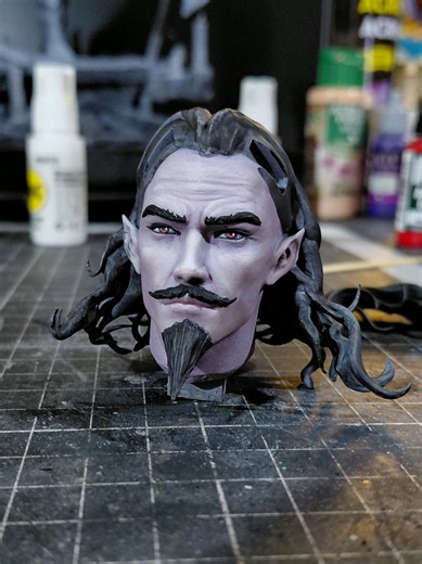 Não tão complicado demais, mas nem tão simples assim... Olhos são o chefão da pintura pra mim. Esse é o método mais simples que eu conheço. Espero ter ajudado! #impressão3d #pintura #figure #pintura3d #pinturadecolecionaveis