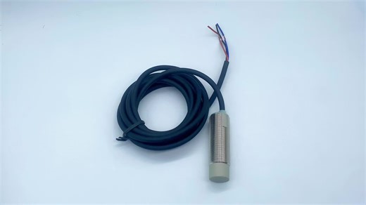 12mm Inductive Proximity Switch Industrial Proximity Sensor IP67 Waterproof Proximity Sensor for Electroplating Production Line