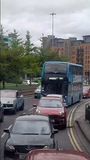 Leeds bus route 110 #thewanderinglondoner #automobile #welcometolondon #londontransport