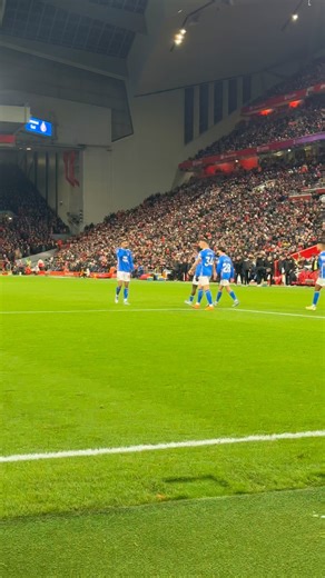 🤩 Talbi strikes, super Kevin Phillips celebrates! Last time out against the Reds 👊 | Sunderland AFC