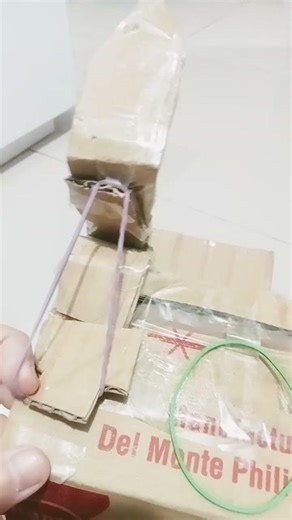 spring lock suit put of cardboard