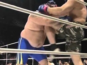 James Thompson vs Alexandru Lungu - Pride 30