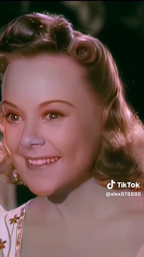 IN THE MOOD 1941 Glenn Miller Orchestra | Music Video