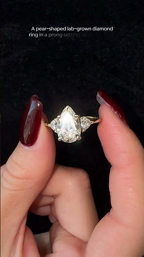 3CT Pear Shape Lab Grown Diamond Engagement Ring with Trillion Side Stones | By Karaters