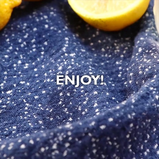 🎉🍋 Looking for a fantastic adult treat? Look no further! This Crock-Pot Lemonade Moonshine is super simple and oh-so-delicious! Perfect for gatherings and sure to impress your friends! 🍹✨ Find the link to the recipe and instructions in the first comment below 👇👇👇 | Crock-Pot Ladies