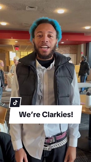 We’re Clarkies! 💁 #clarku #clarkuniversity #college #campuslife #weareclarkies