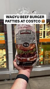 🍔 NEW Wagyu Beef Burger Patties at Costco! YUM! This 15-pack features 1/3lb. Wagyu Ground Beef Patties…delicious and perfect for summer cookouts! 🔥 Get 15 for $25.49 #costco #wagyu #burger #cookout | Costco Buys
