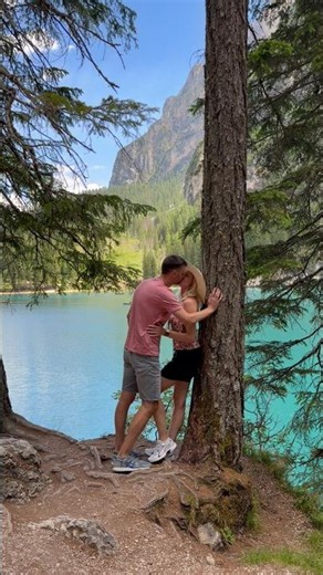 📍 Lago di Braies (Pragser Wildsee), Италия, Доломиты #Dolomites #Italy #Travel #lagodibraies