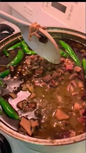 Papaitan or Pinapaitan - Kambing na Pinapaitan I Papaitan Kambing [Goat Stew] Ilocano Dish