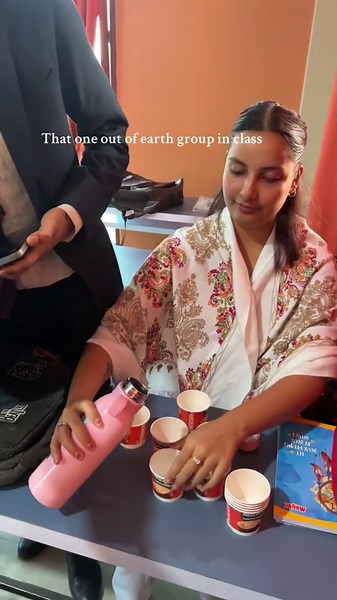 Navigating Chaotic College Life with Friends