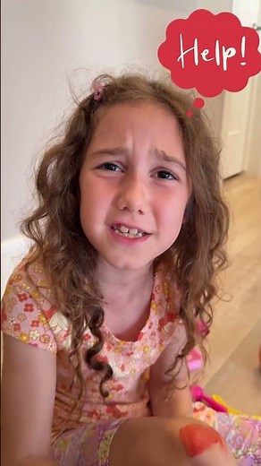 Helping Others When Someone Is Hurt 💛🩹 | Kids Learn Kindness