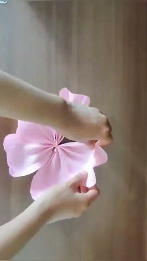 Giant Crepe paper cherry blossom for home decor, Easy method,Flora de papel crêpe @PaperSai Art's