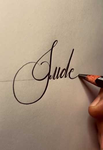 Cursive Handwriting Names: Tips and Style
