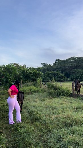 Una mañana con migo en el CAMPO | Rocío Hernández