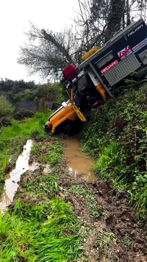Iberian Trail Expedition: Epic 4x4 Challenge in Galicia