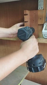 14K views · 73 reactions | Instalando accesorio de madera en el taller para organizar mejor los enchufes de mis herramientas #tutorial #carpinteria #herramientas #ideas | Aprende con Safra | Facebook