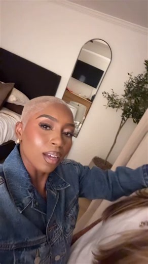 Victoria Bennie on Instagram: "busss down 🤭"