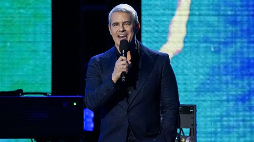 St. Louis native Andy Cohen to give WashU commencement speech