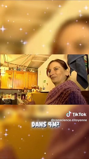 SDF avec leurs enfants : ils vivent sous un pont du périph #france #sdf #famille #paris #pauvre 🚨 En France, plus de 330 000 personnes sont sans domicile, dont des dizaines de milliers d’enfants et de familles. Chaque nuit, des mineurs dorment dans la rue, dans des voitures, sous des ponts ou en hébergement d’urgence. 🎯 Ce compte informe et sensibilise sur la réalité du sans-abrisme en 2025. 📞 Si vous êtes en difficulté : ➡️ 115 : hébergement d’urgence ➡️ Secours Catholique, Emmaüs, Restos du