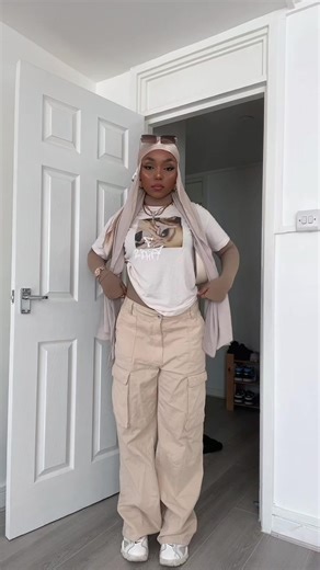 Elegant Modest Outfit Ideas with Colour Coordination