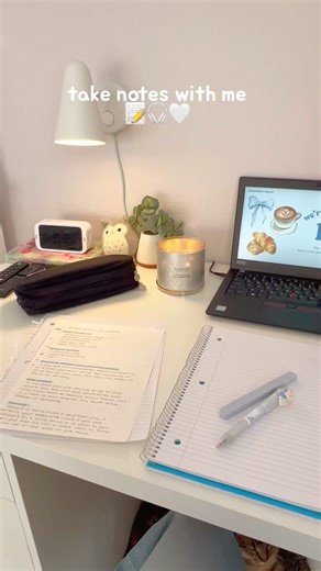 take notes with me📝🎧🤍 #notetaking #shorts #fyp #aesthetic #study