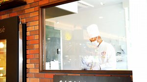 日本富士蘋果批 人氣之選 誠心推介 店舖限定 : 灣仔莊士敦店 (2月6) 10AM 開始營業 元朗廣場店 粉嶺名都店 天水圍T TOWN 店 | Chateraise Hong Kong