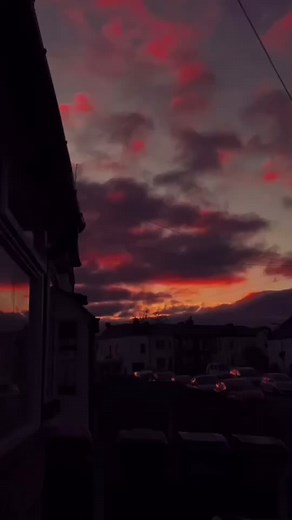 Slumber Party - Ashniko Lyrics Video