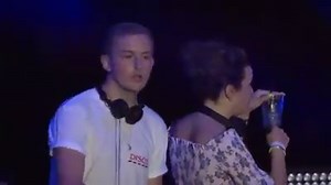 Myself & Annie Mac surprise b2b set last night to close out the BBC Radio 1 Ibiza weekend. Full video at: https://www.youtube.com/watch?v=YjQ2-ZuFAI4 | Disclosure