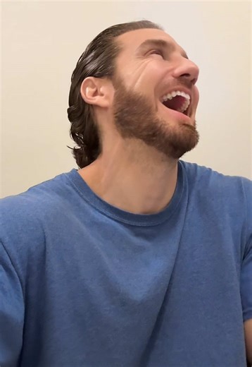 Eugenio Siller ⚜️ (@eugenio_siller)’s video of exes