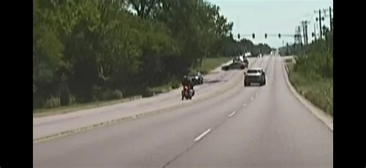 Real-Time Police Chase Footage: Chaos & Pursuit