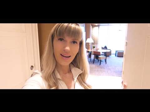 ASMR Roleplay- Hotel Concierge Shows You Your Luxury Suite (Not A Green Screen!) Las Vegas Room Tour